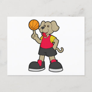 Carte Postale Chien en joueur de basketball avec un ballon de ba