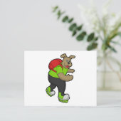 Carte Postale Chien en tant que patineur avec des patins en lign (Debout devant)