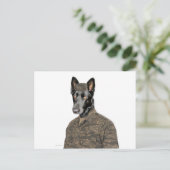 Carte Postale Chien en uniforme (Debout devant)