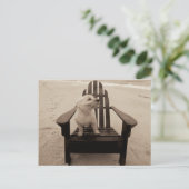 Carte Postale Chien Profitant de la plage (Debout devant)