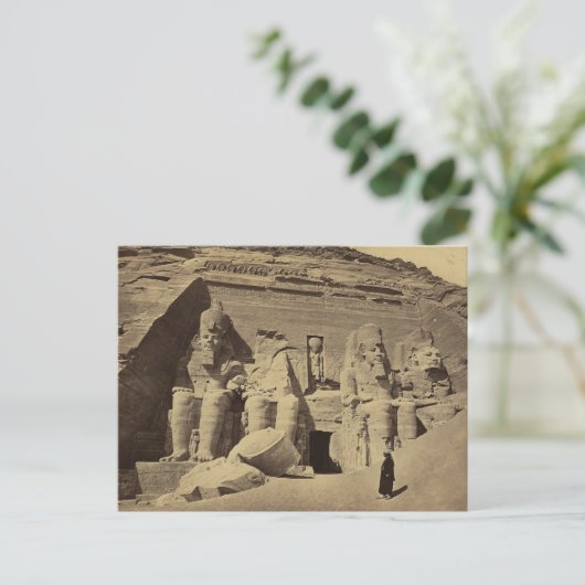 Carte Postale Chiffres colossaux, le Grand Temple à Abu Sunbul (Debout devant)