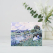 Carte Postale Childe Hassam - Une femme en train de lire (Debout devant)