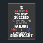 Carte Postale Chimie Science Nerd échec et succès<br><div class="desc">Ce T-shirt de chimie drôle est un cadeau parfait pour un hipster scientifique motivé nerd. Si vous connaissez quelqu'un qui aime la science et la chimie,  super chemise cadeau de motivation pour un nerd de chimie. Parfait pour les tee - shirts de laboratoire scientifique pour lui / elle.</div>