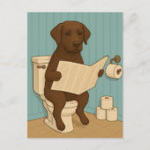 Carte Postale Chocolat Labrador Lecture journal sur Toilet (Devant)