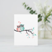 Carte Postale Chouettes mignonnes en amour sur branche d'arbre (Debout devant)
