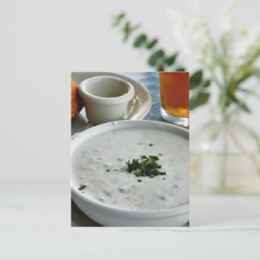 Carte Postale Chowder À L'Argile Avec Bière Et Pain Arusté (Debout devant)