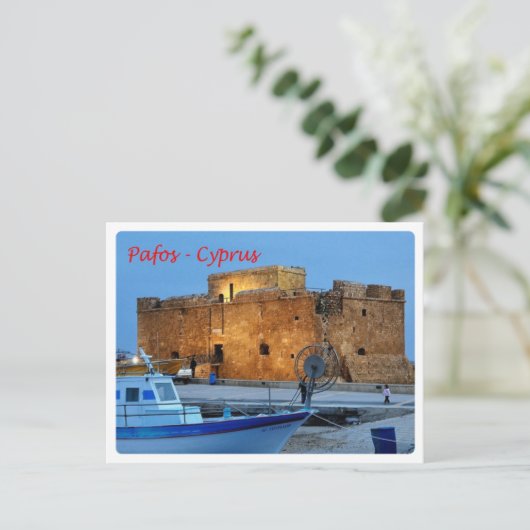 Carte Postale Chypre - Paphos - (Debout devant)