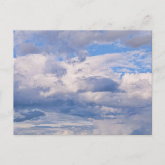 Carte Postale Ciel Bleu Étendu, Formations Nuageuses Différentes