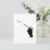 Carte Postale Cigarette à main (Debout devant)