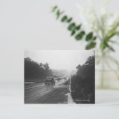 Carte Postale Circulation sur route (Debout devant)