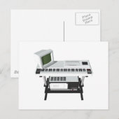 Carte Postale Clavier d'échantillonneur de style des années 80 : (Devant / Derrière)