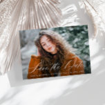 Carte Postale Clé blanche simple graduation enregistrer la date<br><div class="desc">Un design moderne de carte de graduation photo avec texte modifiable. Personnalisez l'image et le texte.</div>