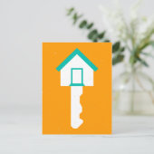 Carte Postale clé de maison (Debout devant)