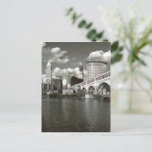 Carte postale Cleveland (Debout devant)