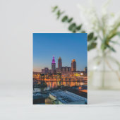 Carte Postale Cleveland Skyline au coucher du soleil (Debout devant)
