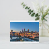 Carte Postale Cleveland Skyline au coucher du soleil (Debout devant)
