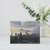 Carte Postale Cloudy Vancouver (C.-B.) (Debout devant)