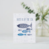 Carte Postale Coastal | Home is By the Sea (Debout devant)
