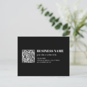Carte Postale Code QR personnalisé & Texte rétro-moderne modifia (Debout devant)