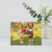 Carte postale - coeur de fille de Little Boy de (Debout devant)