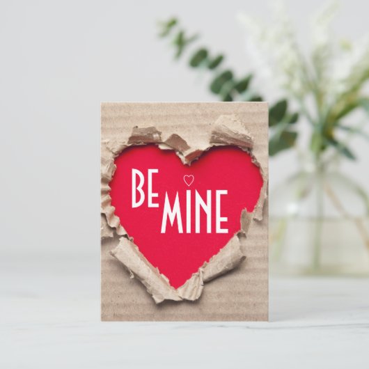 Carte Postale Coeur en papier déchiré (Debout devant)