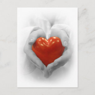 Carte Postale Coeur rouge dans les mains, je t'aime forme