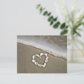 Carte Postale Coeur sur la plage (Debout devant)