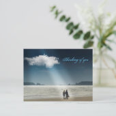 Carte Postale Cœurs sur une plage. (Debout devant)