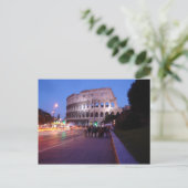 Carte Postale Colisée la nuit (Debout devant)