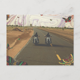 Carte Postale Collage de motos sur route peinture marbre ciel