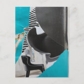 Carte Postale Collage de piano et de chaise (Devant)