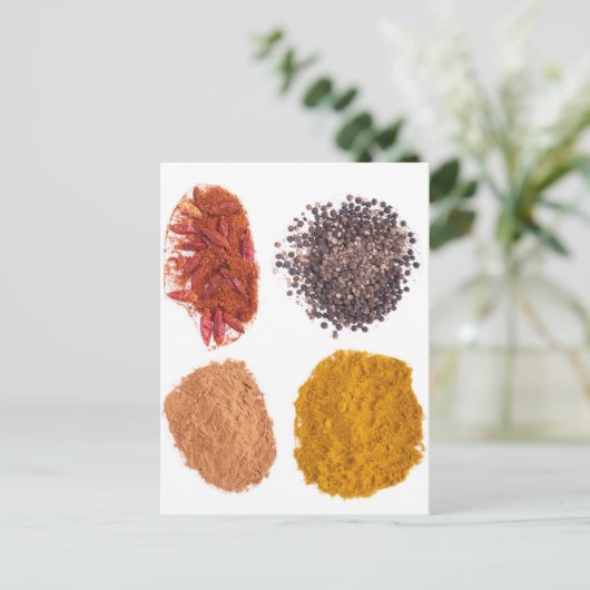 Carte Postale collection d'épices (Debout devant)