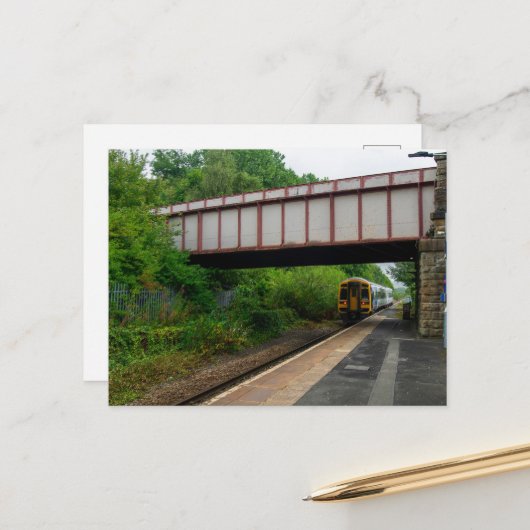 Carte Postale Colne Bound Train Leaving Burnley Barracks Railway (Devant/Arrière en situation)