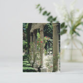 Carte Postale Colonnes blanches et roses - Parc Monceau, France  (Debout devant)