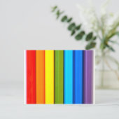 Carte postale colorée de crayons (Debout devant)