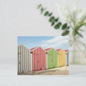 Carte Postale Colorful Huts (Debout devant)