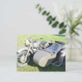 Carte Postale Combinaison militaire vintage de moto (Debout devant)