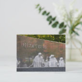 Carte postale commémorative des anciens combattant (Debout devant)