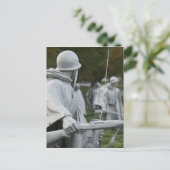 Carte postale commémorative des anciens combattant (Debout devant)