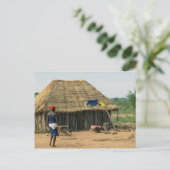 Carte Postale Composé de la famille rurale, Kunene, Angola (Debout devant)