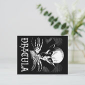 Carte Postale Comte Dracula Halloween Vampire (Debout devant)