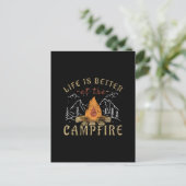 Carte Postale Conception de camping au feu de camp (Debout devant)