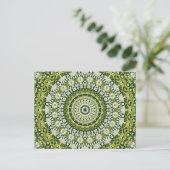 Carte Postale Conception de motif mandala vert et blanc (Debout devant)