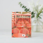 Carte Postale Conception de tables rouges (Debout devant)