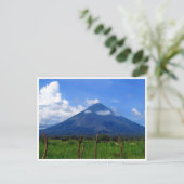 Carte Postale conception volcanique (Debout devant)