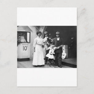 Carte Postale Coney Island Monkey Business