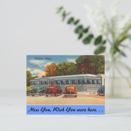 Carte Postale Connecticut, Makris Diner (Debout devant)