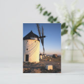 Carte Postale Consuegra, La Mancha, Espagne, éoliennes (Debout devant)