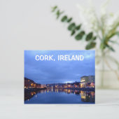 Carte Postale Cork à la nuit, Irlande (Debout devant)