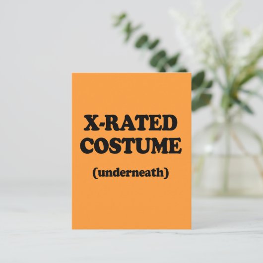 CARTE POSTALE COSTUME À COTATION X (Debout devant)